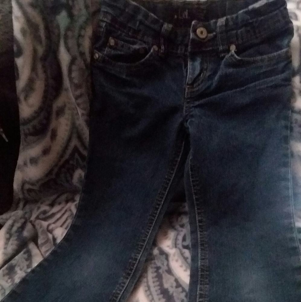 Girls L.E.I. jeans